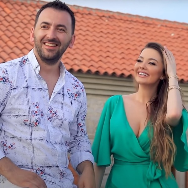 S'te kam harru (feat. Rita Haziri)