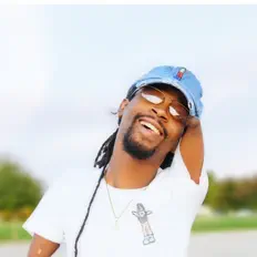 Dengarkan Trenubb, tonton video musik, baca bio, lihat tanggal tur & lainnya!