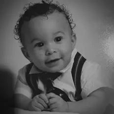 Devontraeを聴いたり、ミュージックビデオを鑑賞したり、経歴やツアー日程などを確認したりしましょう！