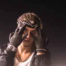 收听 Kido、观看音乐视频、阅读小传、查看巡演日期等 ！