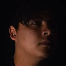 Ouve Zomah, vê vídeos de música, lê a biografia, vê as datas da digressão e muito mais!