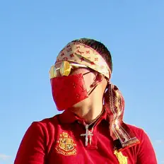 Escucha a Sunny Day, mira videos musicales, lee su biografía, consulta las fechas de las gira y más.