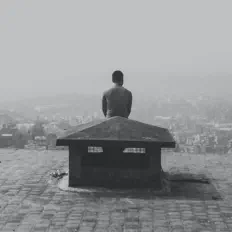 Joshua Reevesを聴いたり、ミュージックビデオを鑑賞したり、経歴やツアー日程などを確認したりしましょう！