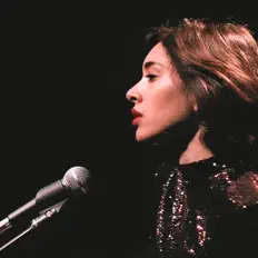 Dengarkan Giøve, tonton video musik, baca bio, lihat tanggal tur & lainnya!