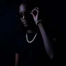 Luister naar Eloï Sean, bekijk muziekvideo's, lees de bio, bekijk de tourdata, en meer!