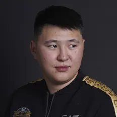 Dengarkan Artur, tonton video musik, baca bio, lihat tanggal tur & lainnya!