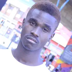 Listen to Sinny Man Que, watch music videos, read bio, see tour dates & more!