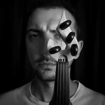 Christos Kaliontzidisを聴いたり、ミュージックビデオを鑑賞したり、経歴やツアー日程などを確認したりしましょう！