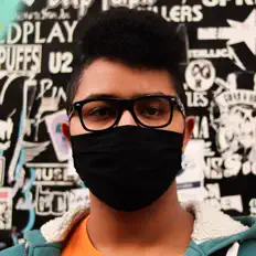 Ravenger. सुनें, म्यूज़िक वीडियो देखें, बायो पढ़ें, दौरे की तारीखें और बहुत कुछ देखें!