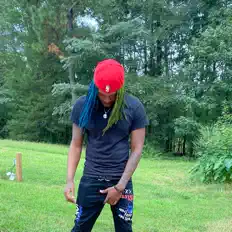 Dengarkan Worrld, tonton video musik, baca bio, lihat tanggal tur & lainnya!