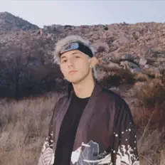 Poslechněte si interpreta Icarus the Dreamer, sledujte hudební videa, přečtěte si životopis, podívejte se na data turné a další informace.