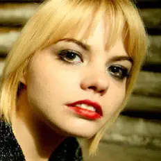 Listen to Sarah Buddy, watch music videos, read bio, see tour dates & more!