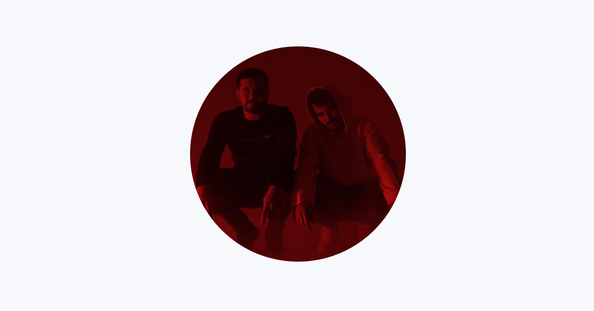 Екі әтеш бірден бір қынапқа кіреді