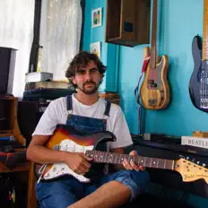 Nonakを聴いたり、ミュージックビデオを鑑賞したり、経歴やツアー日程などを確認したりしましょう！