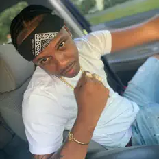 Listen to VI Jo, watch music videos, read bio, see tour dates & more!