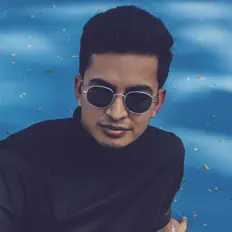 聆聽 Ashwin Naik、觀看音樂影片、閱讀小傳、查看巡演日期等！