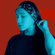 Dengarkan Kira Arik, tonton video musik, baca bio, lihat tanggal tur & lainnya!