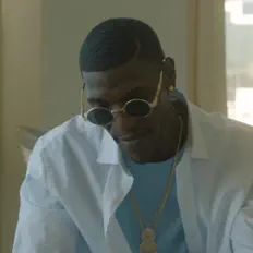 聆聽 Beanz、觀看音樂影片、閱讀小傳、查看巡演日期等！