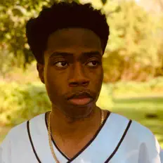 聆聽 Seth Obeng、觀看音樂影片、閱讀小傳、查看巡演日期等！