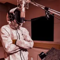 Ouça Josey Joe, assista a videoclipes, leia a biografia, veja as datas das turnês e mais!