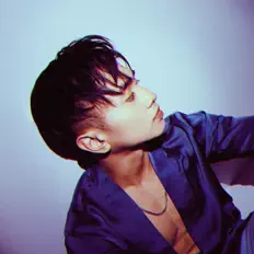 Posłuchaj wykonawcy CIRCO, obejrzyj teledyski, przeczytaj biografię, zobacz daty tras koncertowych i nie tylko!