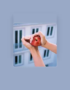 Escucha a Peach, mira vídeos musicales, lee la biografía, consulta fechas de giras y mucho más.