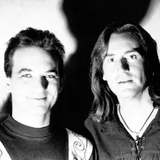 Dengarkan Terra, tonton video musik, baca bio, lihat tanggal tur & lainnya!