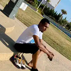 Hbklean4l सुनें, म्यूज़िक वीडियो देखें, बायो पढ़ें, दौरे की तारीखें और बहुत कुछ देखें!