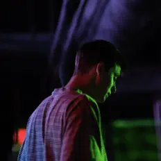 Poslechněte si interpreta K!, sledujte hudební videa, přečtěte si životopis, podívejte se na data turné a další informace.