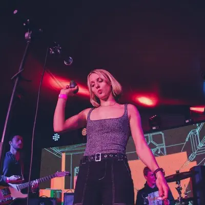 Listen to Mia Jay, watch music videos, read bio, see tour dates & more!
