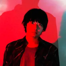 聆聽 成山俊太郎、觀看音樂影片、閱讀小傳、查看巡演日期等！