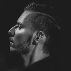 Ascolta Kauchris, guarda video musicali, leggi la biografia, vedi le date del tour & altro!