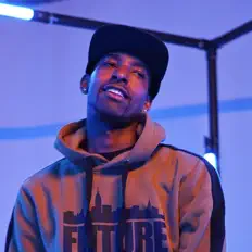 收听 E-reign、观看音乐视频、阅读小传、查看巡演日期等 ！