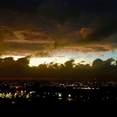 Hug0 (Demo) - Single