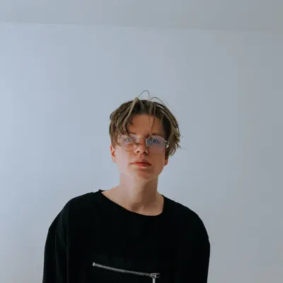 Listen to TiZey, watch music videos, read bio, see tour dates & more!
