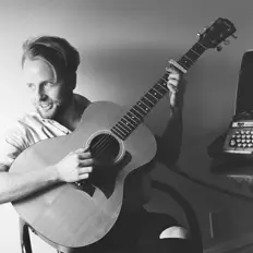 Listen to Sean Watson Graham, watch music videos, read bio, see tour dates & more!