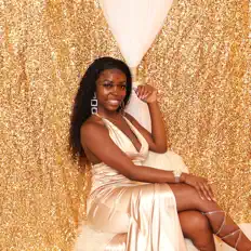 Ouça T the Goddess, assista a videoclipes, leia a biografia, veja as datas das turnês e mais!