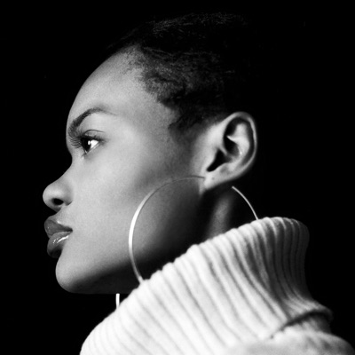 Listen to Naomi Kimpenu, watch music videos, read bio, see tour dates & more!
