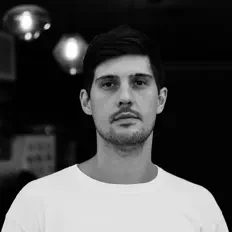 Andrey Semenets सुनें, म्यूज़िक वीडियो देखें, बायो पढ़ें, दौरे की तारीखें और बहुत कुछ देखें!