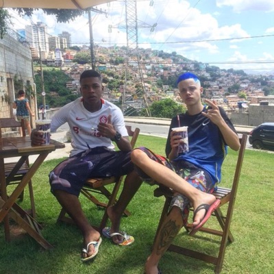 Hoje e Menage (feat. Mc Faelzin & Mc Wesley) - Single