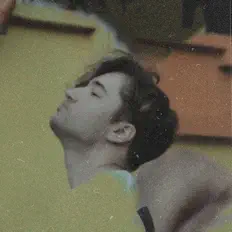 МОРЕСОН सुनें, म्यूज़िक वीडियो देखें, बायो पढ़ें, दौरे की तारीखें और बहुत कुछ देखें!