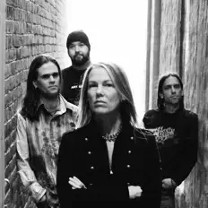 收听 Denise Allen Band、观看音乐视频、阅读小传、查看巡演日期等 ！