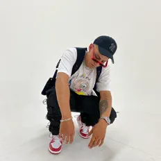 Posłuchaj wykonawcy Gerardg, obejrzyj teledyski, przeczytaj biografię, zobacz daty tras koncertowych i nie tylko!