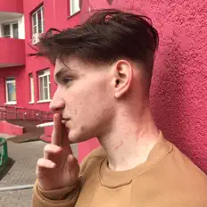 Poslechněte si interpreta Psihical, sledujte hudební videa, přečtěte si životopis, podívejte se na data turné a další informace.