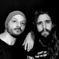 收听 Ocean Fire、观看音乐视频、阅读小传、查看巡演日期等 ！