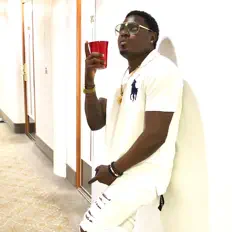 Ouve Passmark, vê vídeos de música, lê a biografia, vê as datas da digressão e muito mais!