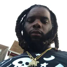 Escucha a King Truey, mira videos musicales, lee su biografía, consulta las fechas de las gira y más.