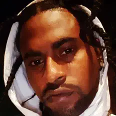 Golden Rama dinle, müzik videolarını izle, biyografisini oku, tur tarihlerini ve daha fazlasını gör!