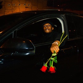 Friday Night Love Buss