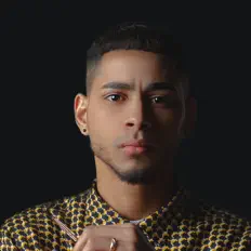 Luister naar Minaya, bekijk muziekvideo's, lees de bio, bekijk de tourdata, en meer!